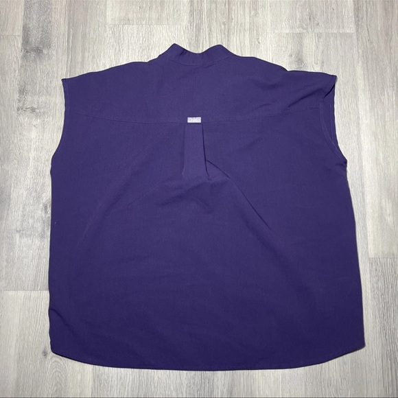 FIGS Rafaela - Picture 7 of 7